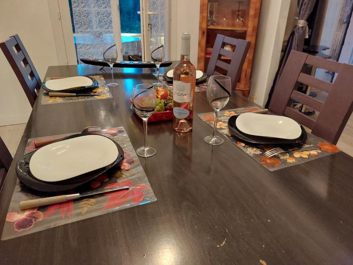Home Tranquille Dans La Cite Du Mimosa - 2 Etoiles - Axelle Loc'Appart Mandelieu Εξωτερικό φωτογραφία