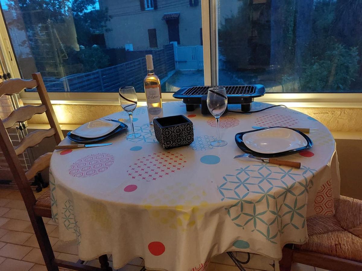 Home Tranquille Dans La Cite Du Mimosa - 2 Etoiles - Axelle Loc'Appart Mandelieu Εξωτερικό φωτογραφία