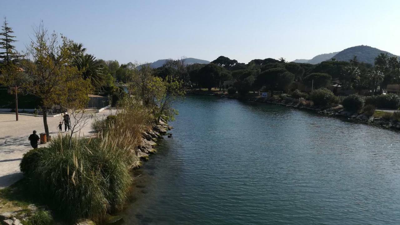 Home Tranquille Dans La Cite Du Mimosa - 2 Etoiles - Axelle Loc'Appart Mandelieu Εξωτερικό φωτογραφία